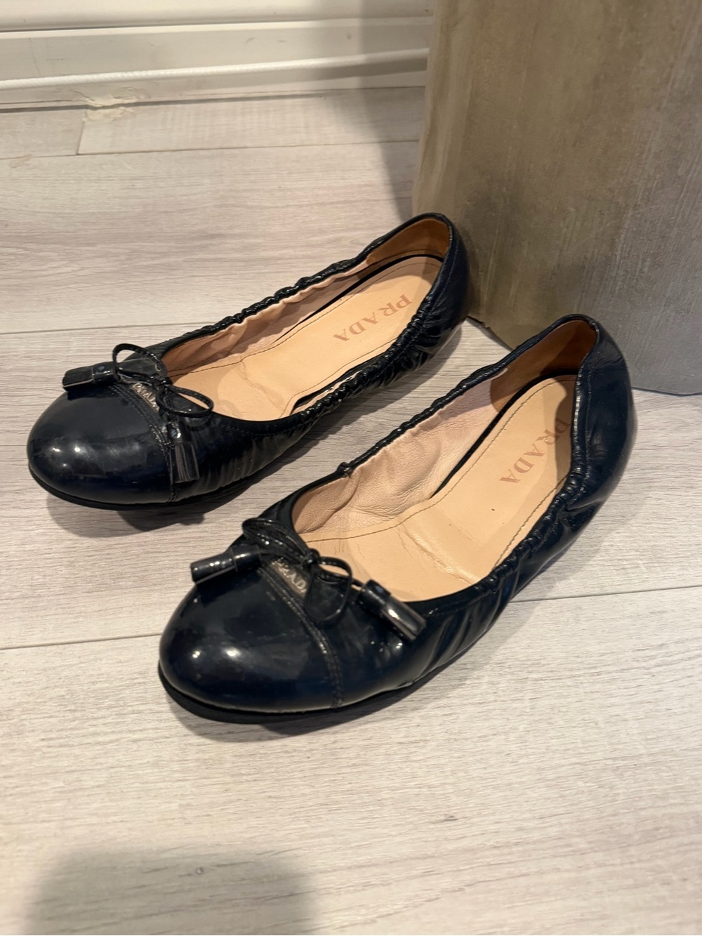 Prada Black Leather Bow-Accent Ballet Flats - Picture 3 of 7